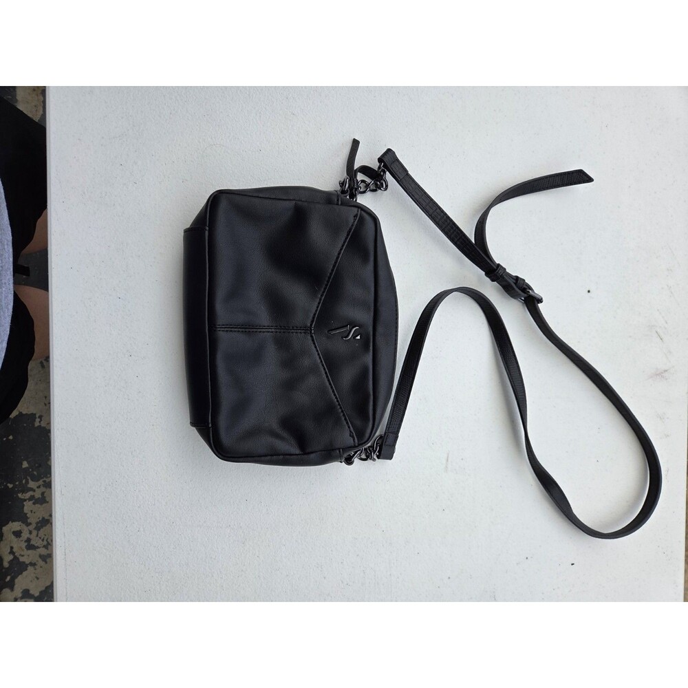 Simply Vera Vera Wang Black Crossbody Bag with Adjustable Strap